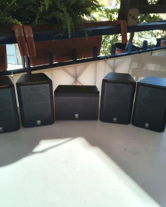 Yamaha Home Cinema 5.0 – 1x NX-C220 + 4x NX-220P