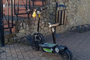 Uber Scoot 1600w 48v