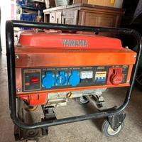 Generatore  di  corrente  Yamaha