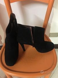 Tronchetti e stivali pelle N 40