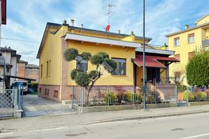 VILLA SINGOLA A SORBOLO MEZZANI