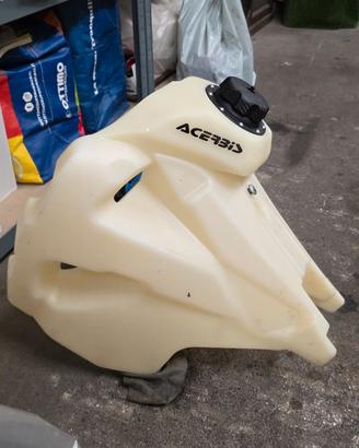 Serbatoio maggiorato acerbis Husqvarna