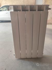 Termosifone 5 elementi. Interasse 60. come nuovo