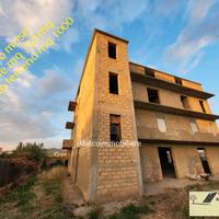Villaggio Mose' stabile mq 700 lotto mq 1000