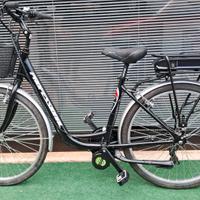 BICI ELETTRICHE...MOTORE CENTRALE E BATTERIA 720W