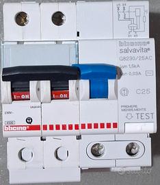 SALVAVITA BTICINO G8230/25AC