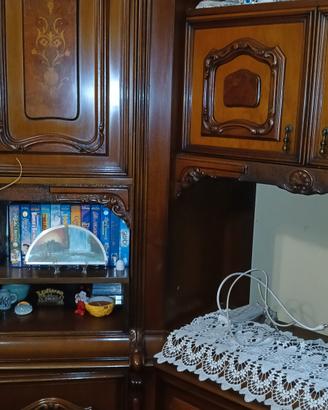 Mobile salotto, tavolo e sedie vintage