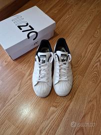 Adidas Superstar