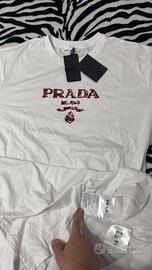 T shirt prada XS oversize bianca
