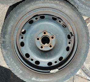 4 cerchioni 5 fori in lamiera 185/60 R15