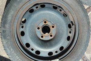 4 cerchioni 5 fori in lamiera 185/60 R15