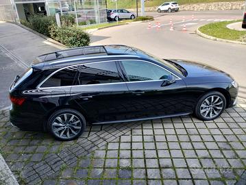 AUDI A4 quattro s-tronic 2019