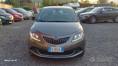 Lancia Ypsilon 1.0 FireFly 5 porte S&S Hybrid Ecoc