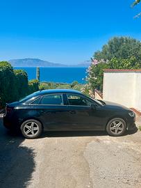 Audi A3 Sedan 30 TFSI S tronic - 65.000 km