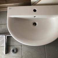 Lavabo sospeso Ideal Standard