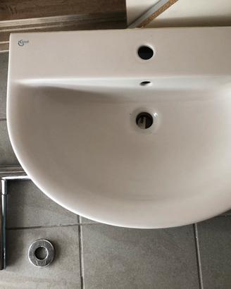 Lavabo sospeso Ideal Standard