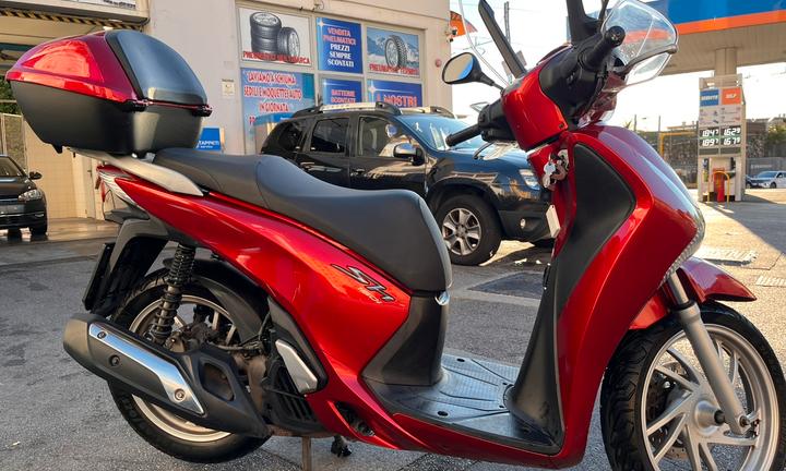Scooter SH150AD anno 2014