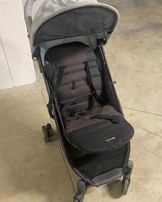 PASSEGGINO COMPATTO e LEGGERO + SACCO