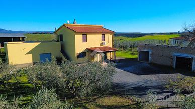 CASA SEMINDIPENDENTE A MONTALTO DI CASTRO