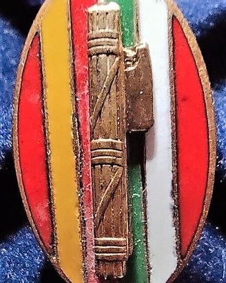 Distintivo fascista x amicizia italo-spagnola 1940