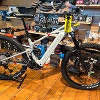 Mondraker crafty R 2025 tg M e  M/L promo