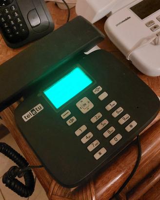 Telefono fisso (con sim)