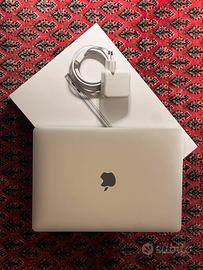 Apple Macbook Air M1
