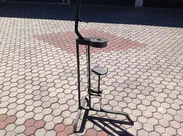 Macchina per tappi sughero - imbottigliamento vino