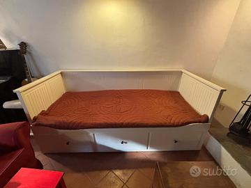 DIVANO LETTO IKEA HEMNES