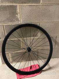 Ruota Anteriore DT Swiss CRD-351 SL Carbon 35mm - Biciclette In