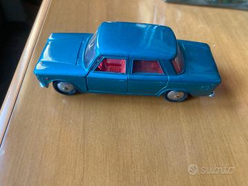 Macchinina Fiat 1500 Mebetoys