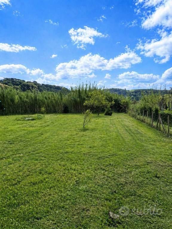 Rustico / Casale di 40 m² con 1 locale a Tuscania - Vista 2