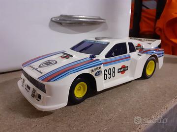 Lancia Beta Montecarlo Martini 1\24 in plastica