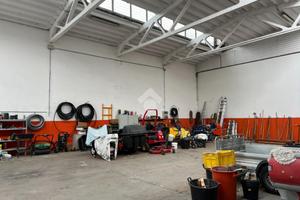 CAPANNONE A CASTEL D'AZZANO