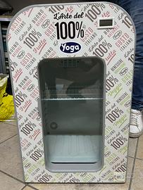 Mini frigo bar modello alto yoga come nuova.