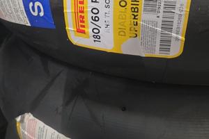 PNEUMATICI PIRELLI DIABLO SUPERBIKE SC1