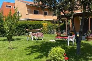 Villino con giardino a 200 metri dal mare