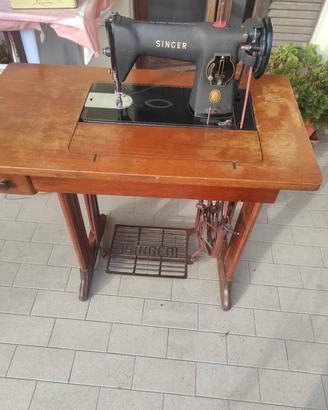 Macchina cucire Singer epoca  15M mobilett