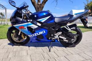 SUZUKI GSX R 600 K5 20000 KM