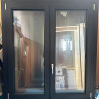 finestra nuova bicolore