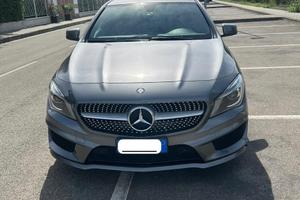Mercedes-benz  CLA 220D Premium