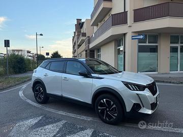 Peugeot 2008 BlueHDi 130 SeS EAT8 GT Pack