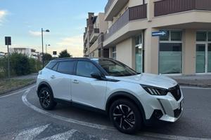 Peugeot 2008 BlueHDi 130 SeS EAT8 GT Pack