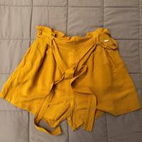Pantaloncino corto con cintura in tessuto
