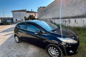 Ford fiesta 1.2 gpl