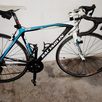 bici da corsa  in carbonio 