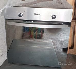 Candy Smart forno elettrico da incasso, 70 litri.