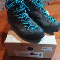 Scarponi da trekking