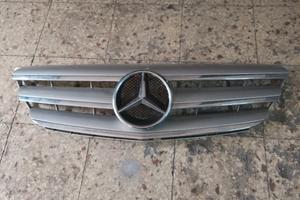 Griglia Cofano Anteriore Mercedes Classe B 200 