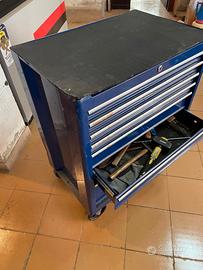 Carrello porta utensil